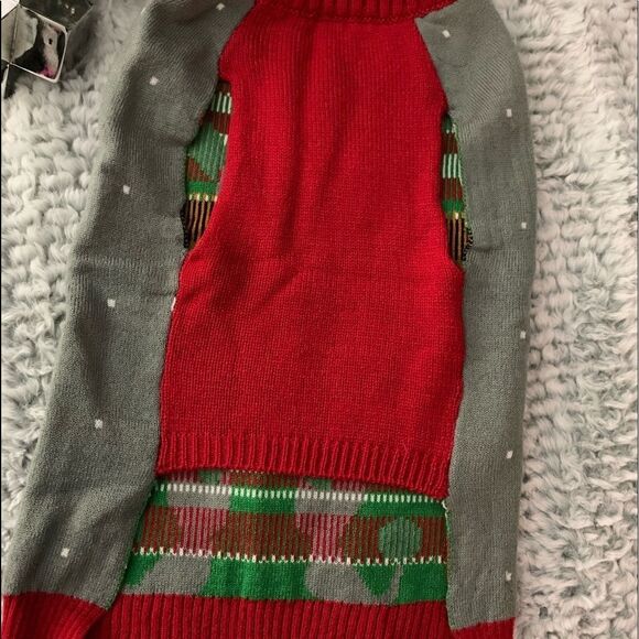 Elf Sweater  - Picture 2 of 3